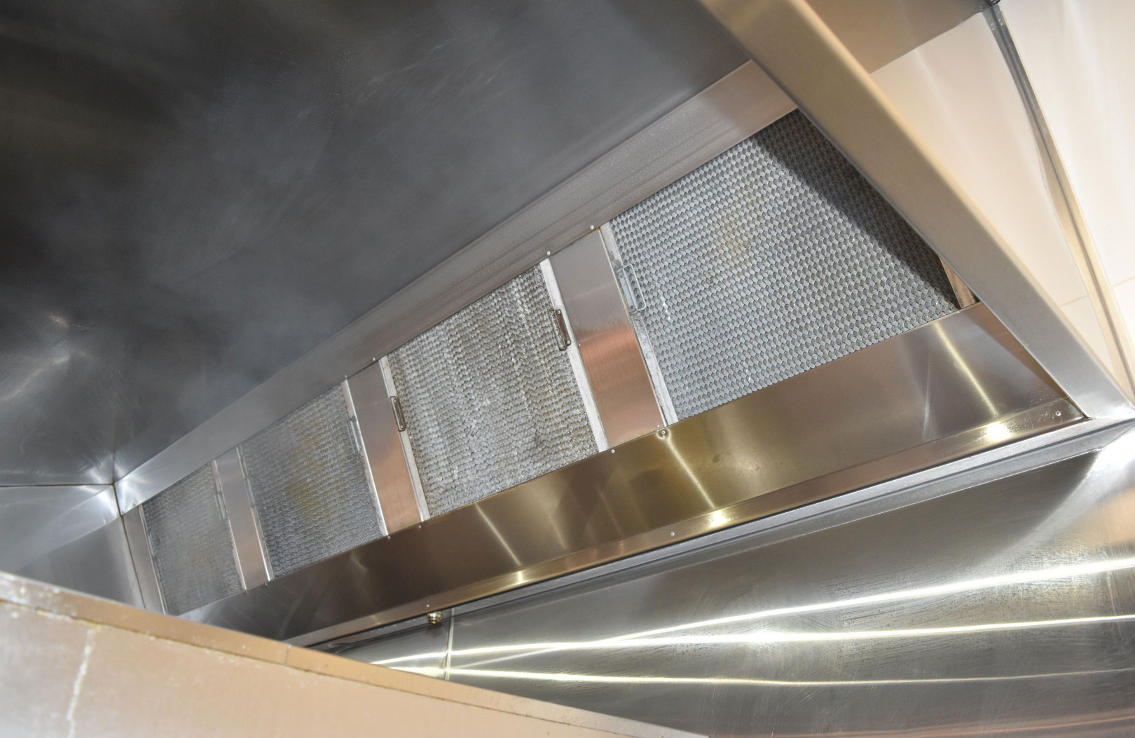 Big-Ben-Canopy-cleaning