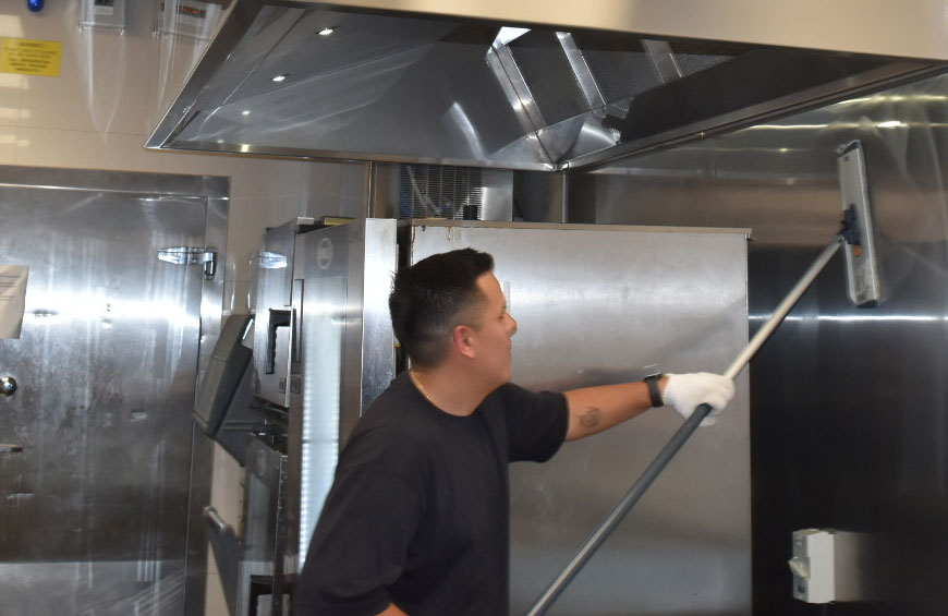 Big-Ben-canopy-cleaning_6700